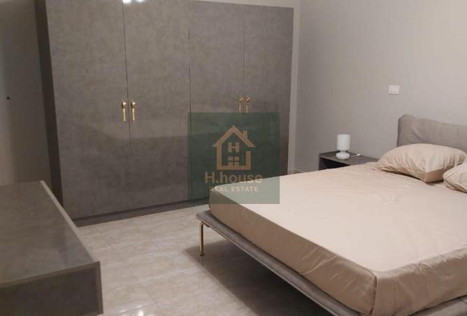 8483957 - Property Image 2