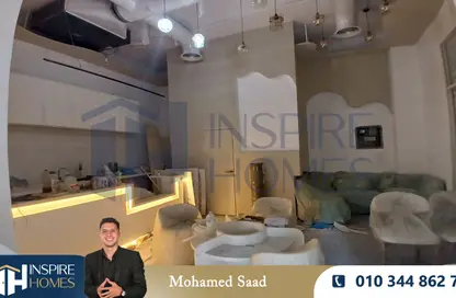 Shop - Studio - 1 Bathroom for rent in Ali Zou Al Fekar St. - Kafr Abdo - Roushdy - Hay Sharq - Alexandria