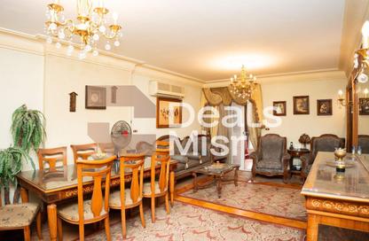 Apartment - 3 Bedrooms - 1 Bathroom for sale in Al Fath St. - Janaklees - Hay Sharq - Alexandria