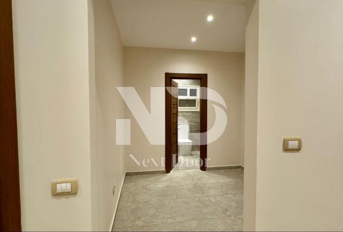 8379438 - Property Image 3