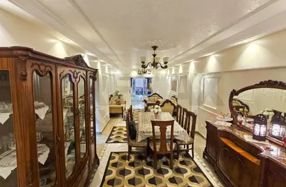 شقة - 3 غرف نوم - 2 حمامات للبيع في محرم بك - حي وسط - الاسكندرية