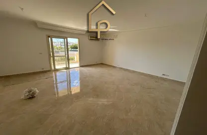 شقة - 3 غرف نوم - 3 حمامات للبيع في جرينز - الحي السادس - الشيخ زايد - الجيزة