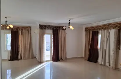 Apartment - 3 Bedrooms - 2 Bathrooms for rent in Street 42 - District 2 - The 5th Settlement - New Cairo City - Cairo
