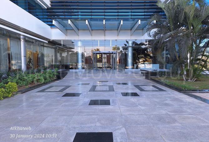 8472256 - Property Image 2