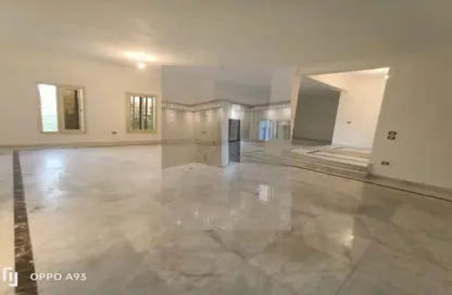 Apartment - 4 Bedrooms - 4 Bathrooms for rent in Ganoob El Acadimia - New Cairo City - Cairo