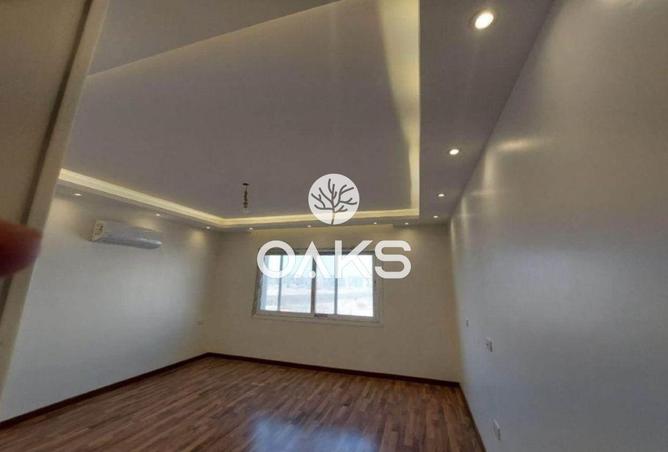 8176656 - Property Image 3