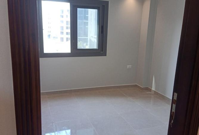 8378899 - Property Image 3