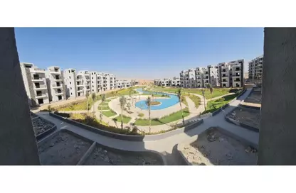 Penthouse - 3 Bedrooms - 2 Bathrooms for sale in Sun Capital - Fayoum Desert road - 6 October City - Giza