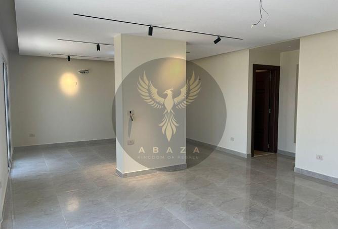 8105616 - Property Image 3
