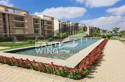 Apartment - 3 Bedrooms - 2 Bathrooms for sale in Moon Residences - Fifth Square - The 5th Settlement - New Cairo City - Cairo