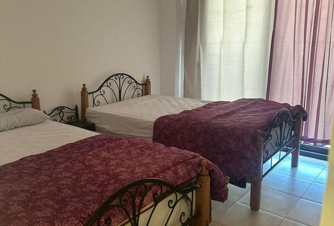 8250732 - Property Image 2