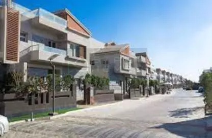 Townhouse - 5 Bedrooms - 4 Bathrooms for sale in Zayed Dunes Complex - 6th District - Sheikh Zayed City - Giza