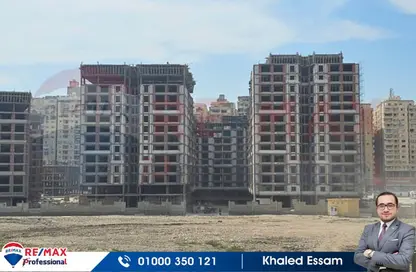 شقة - 3 غرف نوم - 3 حمامات للبيع في في مروج - سموحة - حي شرق - الاسكندرية