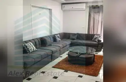 Apartment - 2 Bedrooms - 1 Bathroom for rent in Al Mosheer Ahmed Ismail St. - Sidi Gaber - Hay Sharq - Alexandria