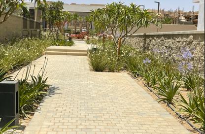 Apartment - 3 Bedrooms - 3 Bathrooms for sale in Swan Lake West - 6 October Compounds - 6 October City - Giza