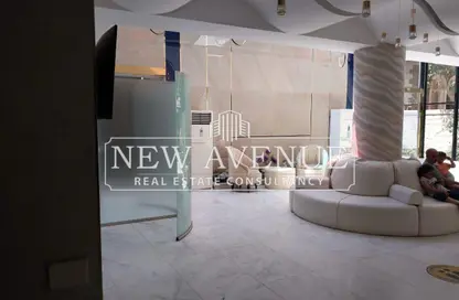 فيلا - استوديو - 4 حمامات للبيع في عمارات ضباط الماظة - شارع الثوره - الماظة - مصر الجديدة - القاهرة