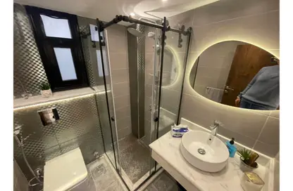 Apartment - 2 Bedrooms - 2 Bathrooms for rent in Easy Life - South Investors Area - New Cairo City - Cairo