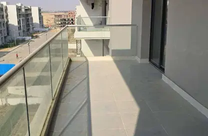 Apartment - 3 Bedrooms - 2 Bathrooms for sale in The Address East - 90 Street - The 5th Settlement - New Cairo City - Cairo