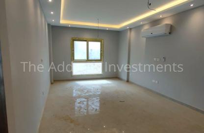 Apartment - 3 Bedrooms - 2 Bathrooms for sale in Mountain View iCity - 5th Settlement Compounds - The 5th Settlement - New Cairo City - Cairo