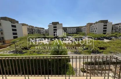 Apartment - 3 Bedrooms - 3 Bathrooms for sale in Eastown - 5th Settlement Compounds - The 5th Settlement - New Cairo City - Cairo