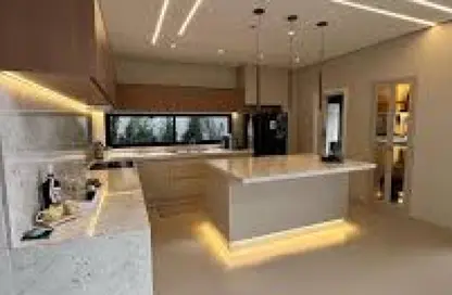 Apartment - 3 Bedrooms - 3 Bathrooms for sale in Village West - Sheikh Zayed Compounds - Sheikh Zayed City - Giza