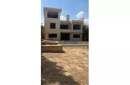 Villa - 5 Bedrooms - 5 Bathrooms for sale in Tara - Sheikh Zayed Compounds - Sheikh Zayed City - Giza