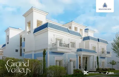 Villa - 6 Bedrooms - 4 Bathrooms for sale in Mountain View Hyde Park - 5th Settlement Compounds - The 5th Settlement - New Cairo City - Cairo