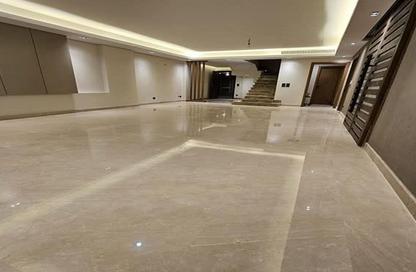 Apartment - 3 Bedrooms - 2 Bathrooms for sale in Swan Lake Residence - 5th Settlement Compounds - The 5th Settlement - New Cairo City - Cairo