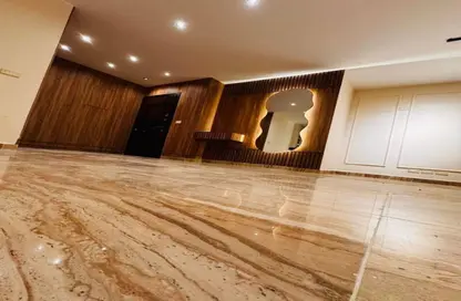 شقة - 3 غرف نوم - 2 حمامات للبيع في مدينتي - القاهرة