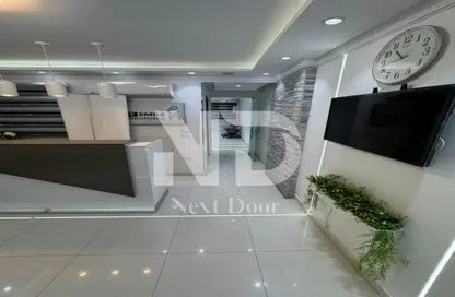 Clinic - Studio - 1 Bathroom for sale in Abu Al Atahiya St. - Al Hadiqah Al Dawliyah - 7th District - Nasr City - Cairo