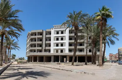 Apartment - 3 Bedrooms - 2 Bathrooms for sale in West El Balad - Aka Square - Hurghada - Red Sea
