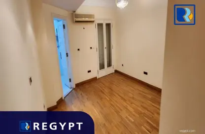 فيلا - استوديو - 4 حمامات للايجار في شارع 215 - دجلة - حي المعادي - القاهرة