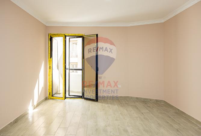 7988610 - Property Image 3
