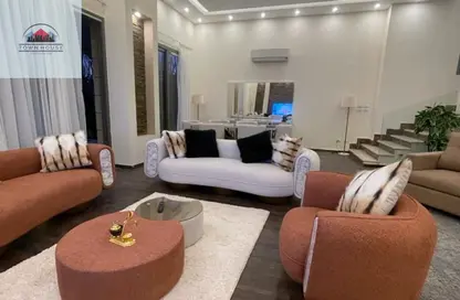 تاون هاوس - 4 غرف نوم - 4 حمامات للايجار في كمبوندات الشيخ زايد - الشيخ زايد - الجيزة