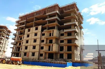 Apartment - 2 Bedrooms - 2 Bathrooms for sale in Bleu Vert - New Capital Compounds - New Capital City - Cairo