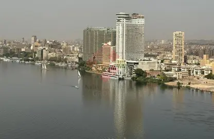 Apartment - 4 Bedrooms - 5 Bathrooms for sale in Al Nile  St. - Giza District - Ganoub El Giza - Giza