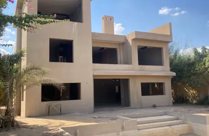 Villa - 5 Bedrooms - 2 Bathrooms for sale in Tara - Sheikh Zayed Compounds - Sheikh Zayed City - Giza