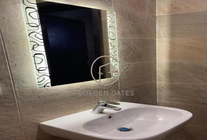 8345989 - Property Image 3