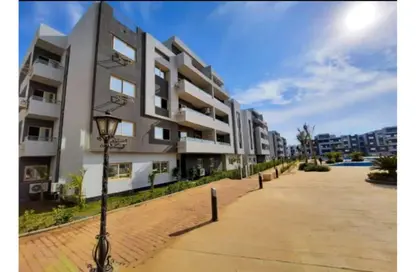 Apartment - 3 Bedrooms - 3 Bathrooms for sale in Doctor Samira Moussa St. - 5th District - Obour City - Qalyubia