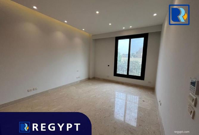 8190422 - Property Image 2