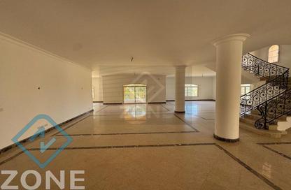 Villa - 5 Bedrooms - 5 Bathrooms for rent in Madinaty - Cairo