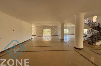 Villa - 5 Bedrooms - 5 Bathrooms for rent in Madinaty - Cairo