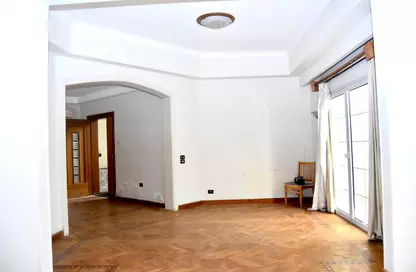 Apartment - 5 Bedrooms - 4 Bathrooms for sale in Sant Giyn St. - Kafr Abdo - Roushdy - Hay Sharq - Alexandria