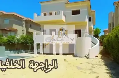 Villa - 6 Bedrooms - 7 Bathrooms for sale in Moon Valley - South Investors Area - New Cairo City - Cairo