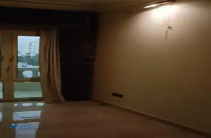 Apartment - 3 Bedrooms - 1 Bathroom for rent in El Banafseg Apartment Buildings - El Banafseg - New Cairo City - Cairo