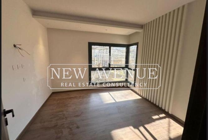 8233605 - Property Main Image