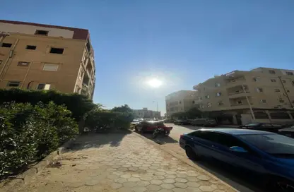 Apartment - 3 Bedrooms - 2 Bathrooms for sale in 1st Neighborhood - 8th Area - Shorouk City - Cairo