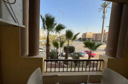 Apartment - 3 Bedrooms - 2 Bathrooms for sale in Green Residence 2 - 8th District - Sheikh Zayed City - Giza
