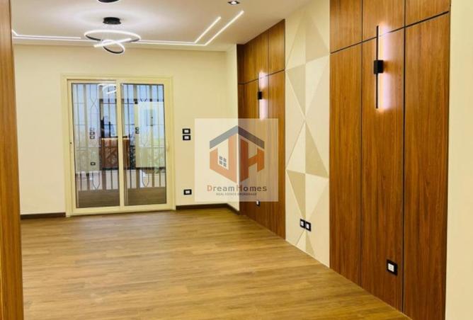 8327408 - الصورة الرئيسية للعقار