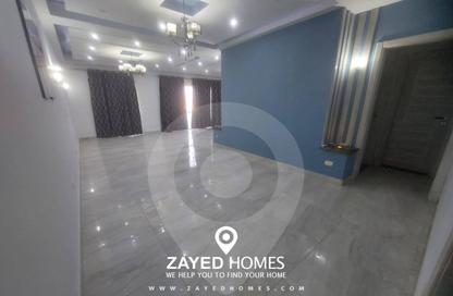 Apartment - 3 Bedrooms - 3 Bathrooms for rent in Westown - Sheikh Zayed Compounds - Sheikh Zayed City - Giza